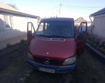 Красный Мерседес Sprinter, объемом двигателя 0 л и пробегом 510 тыс. км за 9500 $, фото 3 на Automoto.ua