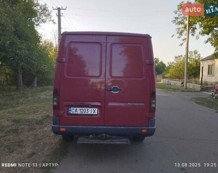 Красный Мерседес Sprinter, объемом двигателя 2.2 л и пробегом 480 тыс. км за 8300 $, фото 1 на Automoto.ua