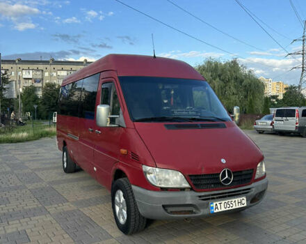 Червоний Мерседес Sprinter, об'ємом двигуна 2.69 л та пробігом 540 тис. км за 9300 $, фото 1 на Automoto.ua