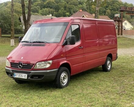 Червоний Мерседес Sprinter, об'ємом двигуна 2.1 л та пробігом 700 тис. км за 7880 $, фото 3 на Automoto.ua