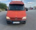 Красный Мерседес Sprinter, объемом двигателя 2.15 л и пробегом 345 тыс. км за 8900 $, фото 1 на Automoto.ua