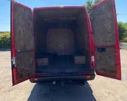 Красный Мерседес Sprinter, объемом двигателя 2.1 л и пробегом 490 тыс. км за 14500 $, фото 6 на Automoto.ua