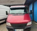 Красный Мерседес Sprinter, объемом двигателя 2.1 л и пробегом 250 тыс. км за 7900 $, фото 1 на Automoto.ua