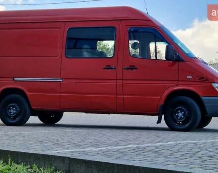 Красный Мерседес Sprinter, объемом двигателя 2.2 л и пробегом 542 тыс. км за 7600 $, фото 29 на Automoto.ua