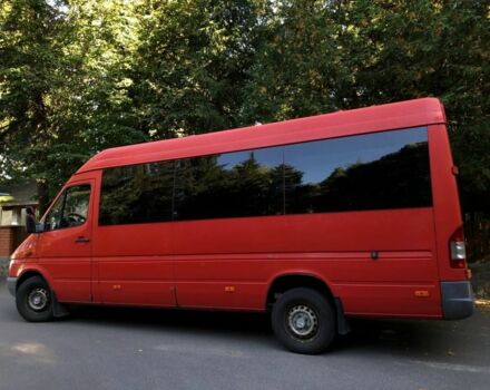 Красный Мерседес Sprinter, объемом двигателя 2 л и пробегом 390 тыс. км за 8500 $, фото 3 на Automoto.ua