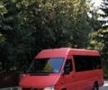 Красный Мерседес Sprinter, объемом двигателя 2 л и пробегом 390 тыс. км за 8500 $, фото 1 на Automoto.ua