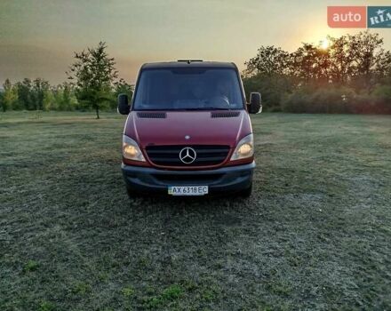 Червоний Мерседес Sprinter, об'ємом двигуна 2.99 л та пробігом 415 тис. км за 7500 $, фото 5 на Automoto.ua