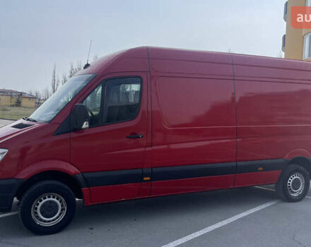 Красный Мерседес Sprinter, объемом двигателя 2.99 л и пробегом 600 тыс. км за 15500 $, фото 4 на Automoto.ua