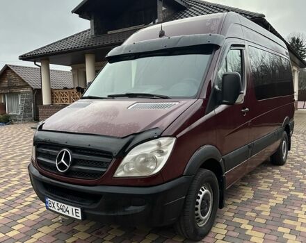 Красный Мерседес Sprinter, объемом двигателя 2.1 л и пробегом 430 тыс. км за 10000 $, фото 1 на Automoto.ua