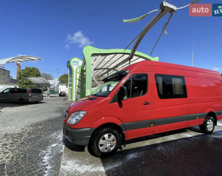 Червоний Мерседес Sprinter, об'ємом двигуна 3 л та пробігом 705 тис. км за 16499 $, фото 3 на Automoto.ua