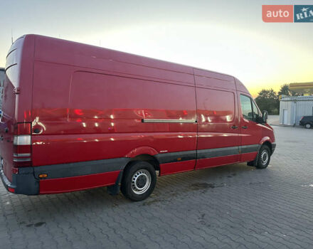 Червоний Мерседес Sprinter, об'ємом двигуна 2.15 л та пробігом 275 тис. км за 11800 $, фото 3 на Automoto.ua