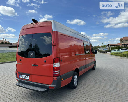 Красный Мерседес Sprinter, объемом двигателя 3 л и пробегом 264 тыс. км за 17500 $, фото 9 на Automoto.ua