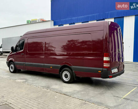 Красный Мерседес Sprinter, объемом двигателя 2.2 л и пробегом 390 тыс. км за 12900 $, фото 4 на Automoto.ua