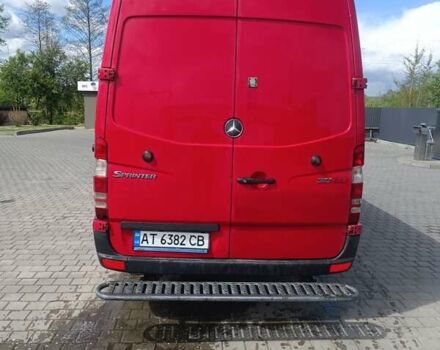 Красный Мерседес Sprinter, объемом двигателя 2.14 л и пробегом 397 тыс. км за 13200 $, фото 7 на Automoto.ua