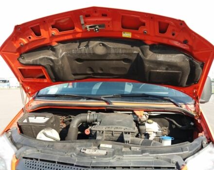 Червоний Мерседес Sprinter, об'ємом двигуна 2.1 л та пробігом 370 тис. км за 15500 $, фото 4 на Automoto.ua