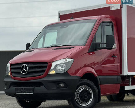 Красный Мерседес Sprinter, объемом двигателя 3 л и пробегом 300 тыс. км за 28799 $, фото 9 на Automoto.ua