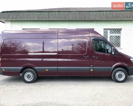 Красный Мерседес Sprinter, объемом двигателя 2.14 л и пробегом 297 тыс. км за 19000 $, фото 9 на Automoto.ua