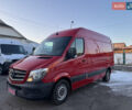 Красный Мерседес Sprinter, объемом двигателя 2.2 л и пробегом 331 тыс. км за 18900 $, фото 1 на Automoto.ua