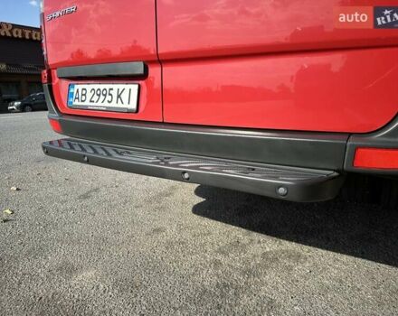 Красный Мерседес Sprinter, объемом двигателя 2.14 л и пробегом 184 тыс. км за 34900 $, фото 8 на Automoto.ua