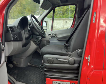 Красный Мерседес Sprinter, объемом двигателя 2.2 л и пробегом 291 тыс. км за 22499 $, фото 18 на Automoto.ua