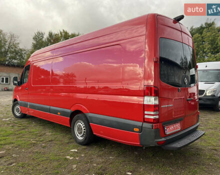 Красный Мерседес Sprinter, объемом двигателя 2.2 л и пробегом 291 тыс. км за 22499 $, фото 2 на Automoto.ua