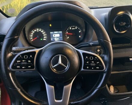 Красный Мерседес Sprinter, объемом двигателя 2.1 л и пробегом 364 тыс. км за 22900 $, фото 3 на Automoto.ua