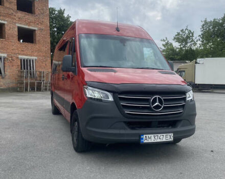 Красный Мерседес Sprinter, объемом двигателя 2.14 л и пробегом 999 тыс. км за 28000 $, фото 1 на Automoto.ua