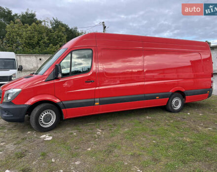 Красный Мерседес Sprinter, объемом двигателя 2.2 л и пробегом 291 тыс. км за 22499 $, фото 1 на Automoto.ua