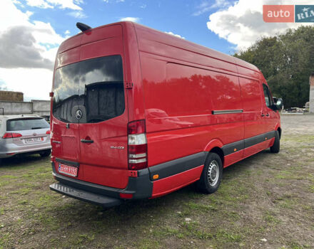 Красный Мерседес Sprinter, объемом двигателя 2.2 л и пробегом 291 тыс. км за 22499 $, фото 4 на Automoto.ua