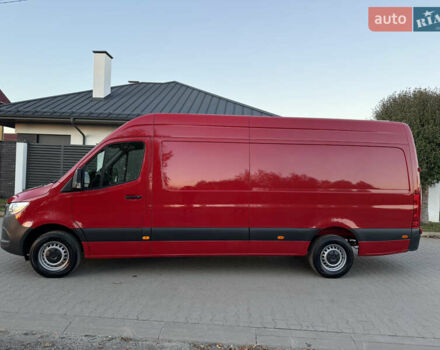 Красный Мерседес Sprinter, объемом двигателя 0 л и пробегом 228 тыс. км за 24800 $, фото 4 на Automoto.ua