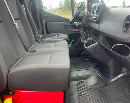 Мерседес Sprinter 2019 в Снятине на Automoto.ua Красный Мерседес Sprinter, объемом двигателя 2.14 л и пробегом 242 тыс. км за 29950 $, фото 35 на Automoto.ua