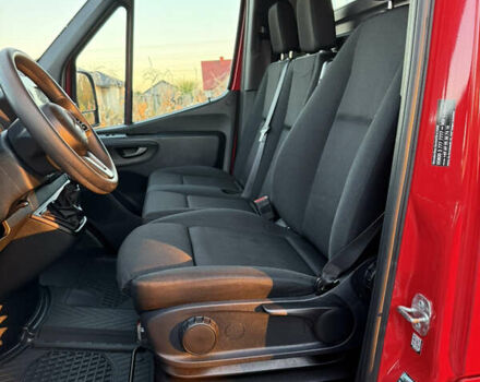 Красный Мерседес Sprinter, объемом двигателя 0 л и пробегом 228 тыс. км за 24800 $, фото 12 на Automoto.ua