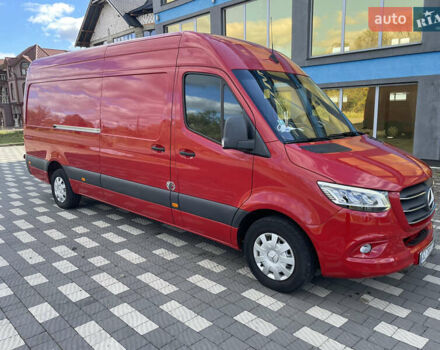 Красный Мерседес Sprinter, объемом двигателя 1.95 л и пробегом 255 тыс. км за 25500 $, фото 13 на Automoto.ua