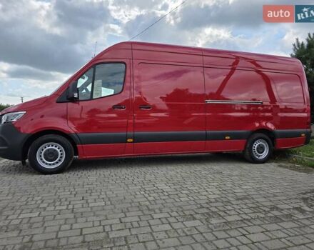 Красный Мерседес Sprinter, объемом двигателя 2.14 л и пробегом 279 тыс. км за 28999 $, фото 4 на Automoto.ua