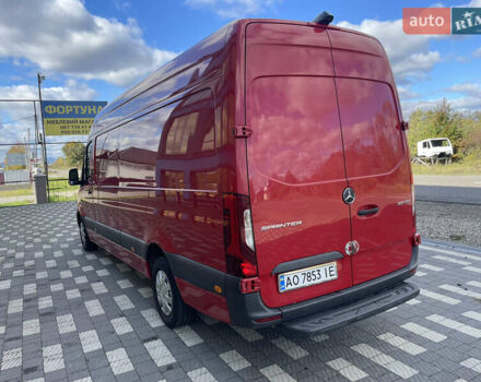 Красный Мерседес Sprinter, объемом двигателя 1.95 л и пробегом 255 тыс. км за 25500 $, фото 7 на Automoto.ua
