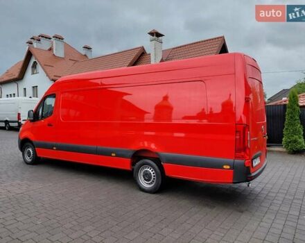 Красный Мерседес Sprinter, объемом двигателя 3 л и пробегом 360 тыс. км за 40679 $, фото 3 на Automoto.ua