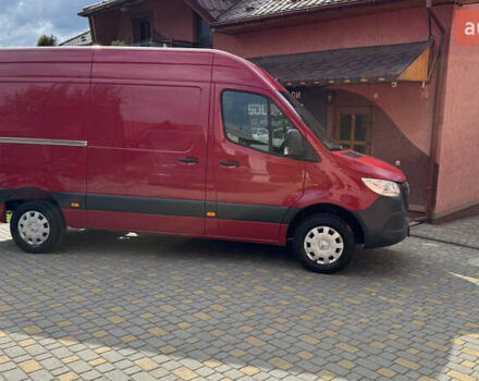 Красный Мерседес Sprinter, объемом двигателя 1.95 л и пробегом 169 тыс. км за 31700 $, фото 3 на Automoto.ua