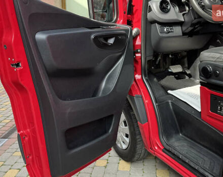 Красный Мерседес Sprinter, объемом двигателя 1.95 л и пробегом 169 тыс. км за 31700 $, фото 58 на Automoto.ua