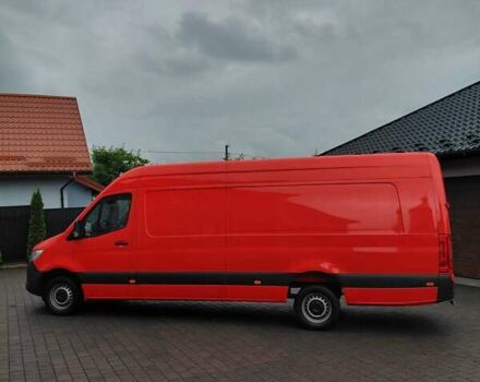 Красный Мерседес Sprinter, объемом двигателя 3 л и пробегом 360 тыс. км за 40679 $, фото 2 на Automoto.ua