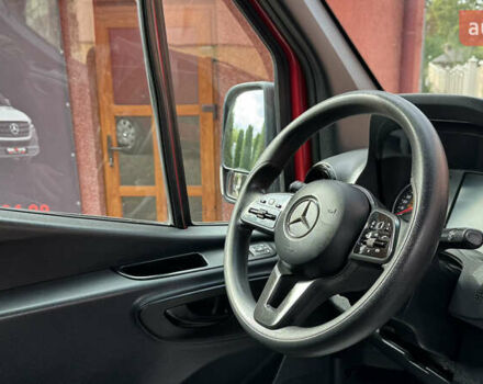 Красный Мерседес Sprinter, объемом двигателя 1.95 л и пробегом 169 тыс. км за 31700 $, фото 91 на Automoto.ua