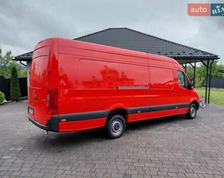 Красный Мерседес Sprinter, объемом двигателя 3 л и пробегом 360 тыс. км за 40679 $, фото 7 на Automoto.ua