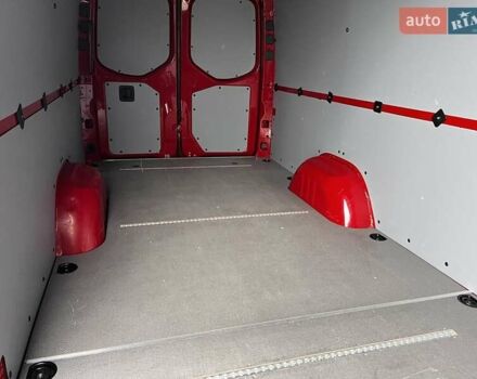 Красный Мерседес Sprinter, объемом двигателя 1.95 л и пробегом 229 тыс. км за 29500 $, фото 21 на Automoto.ua