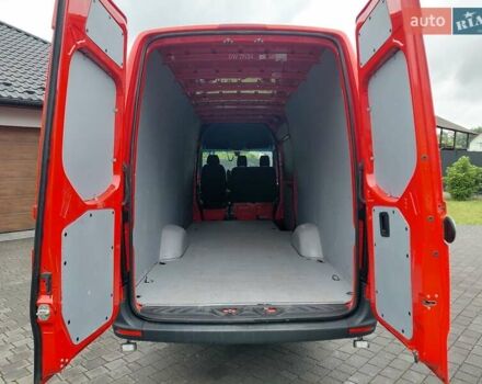 Красный Мерседес Sprinter, объемом двигателя 3 л и пробегом 360 тыс. км за 40679 $, фото 21 на Automoto.ua