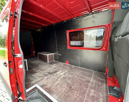 Красный Мерседес Sprinter, объемом двигателя 2 л и пробегом 113 тыс. км за 42900 $, фото 17 на Automoto.ua