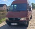 Красный Мерседес Sprinter, объемом двигателя 2.87 л и пробегом 898 тыс. км за 6300 $, фото 1 на Automoto.ua