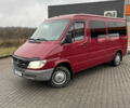 Красный Мерседес Sprinter, объемом двигателя 2.69 л и пробегом 216 тыс. км за 8900 $, фото 1 на Automoto.ua
