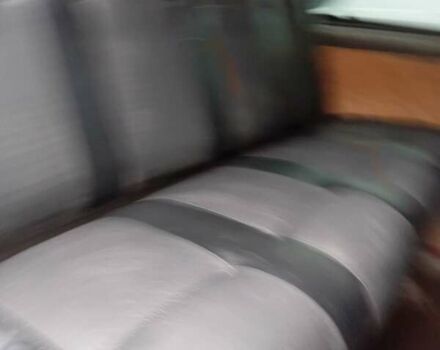 Красный Мерседес Sprinter, объемом двигателя 2.69 л и пробегом 605 тыс. км за 6400 $, фото 12 на Automoto.ua