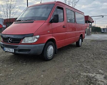 Червоний Мерседес Sprinter, об'ємом двигуна 2.15 л та пробігом 450 тис. км за 6500 $, фото 10 на Automoto.ua