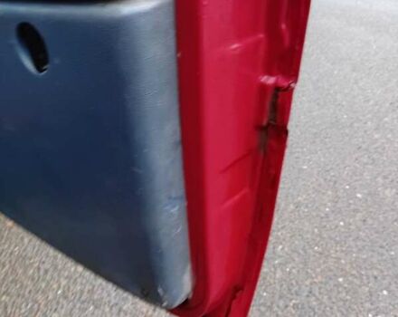 Красный Мерседес Sprinter, объемом двигателя 2.69 л и пробегом 605 тыс. км за 6400 $, фото 9 на Automoto.ua