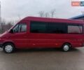 Красный Мерседес Sprinter, объемом двигателя 2.69 л и пробегом 605 тыс. км за 6400 $, фото 1 на Automoto.ua